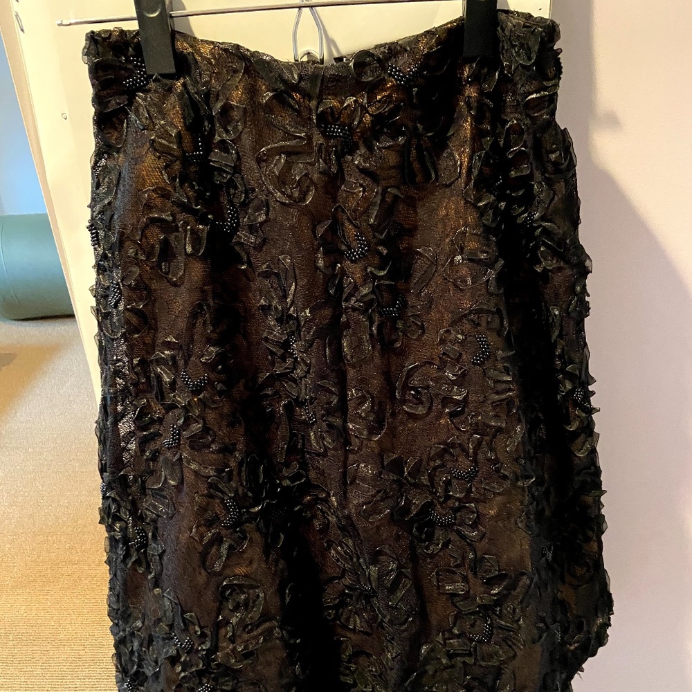 Designer black dress skirt, Carmen Marc Valvo
